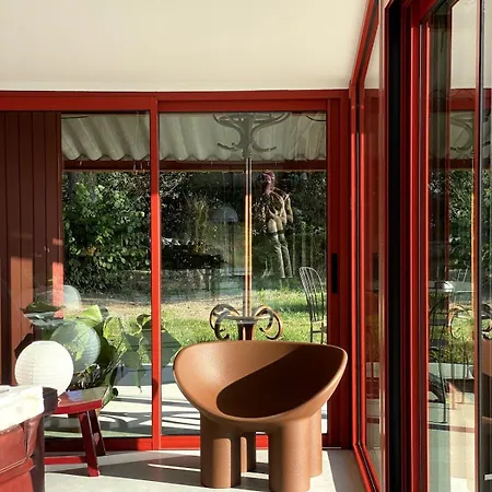 3 Bedroom Glass-house In Auvergne ヴィラ *