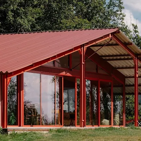 3 Bedroom Glass-house In Auvergne * Vollore-Montagne