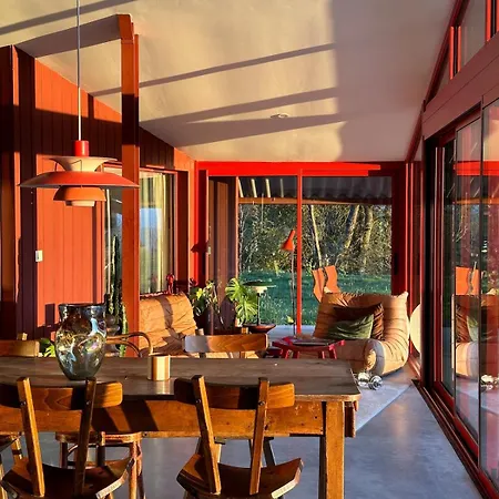 3 Bedroom Glass-house In Auvergne