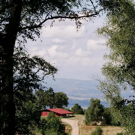 3 Bedroom Glass-house In Auvergne * Vollore-Montagne