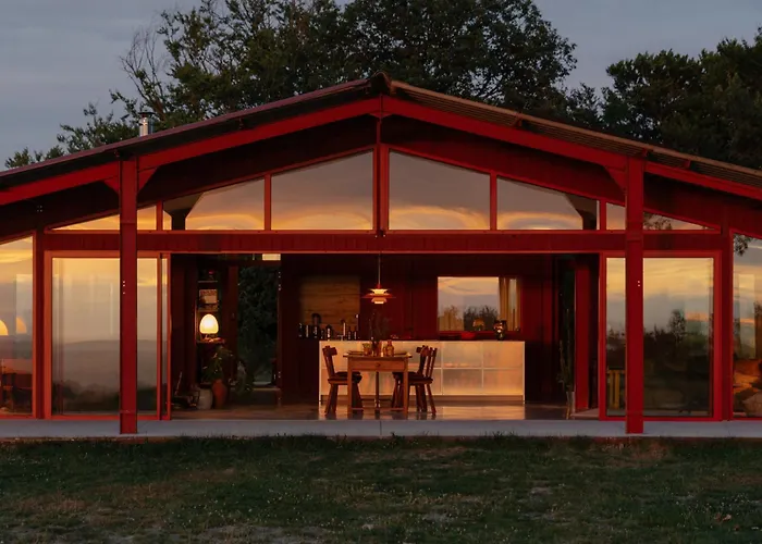 3 Bedroom Glass-house In Auvergne Vila Vollore-Montagne