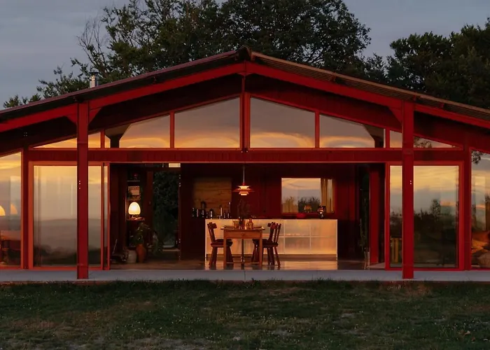 3 Bedroom Glass-house In Auvergne Vila *