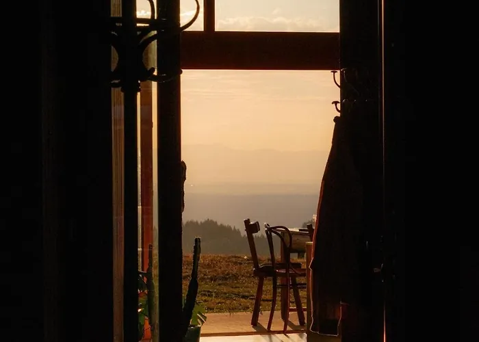 3 Bedroom Glass-house In Auvergne