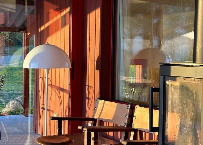 3 Bedroom Glass-house In Auvergne Vila Vollore-Montagne