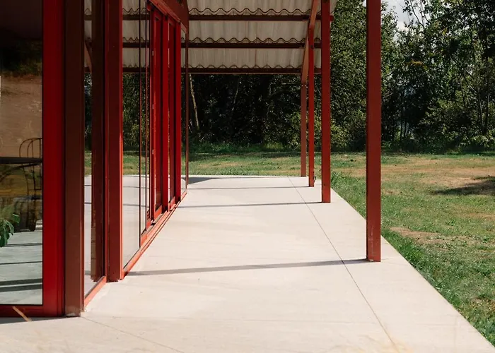 3 Bedroom Glass-house In Auvergne